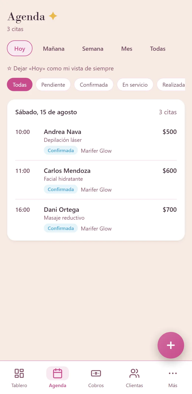 La agenda de Mandarina en un celular: la barra de abajo y las citas del día con su hora, su servicio y su precio
